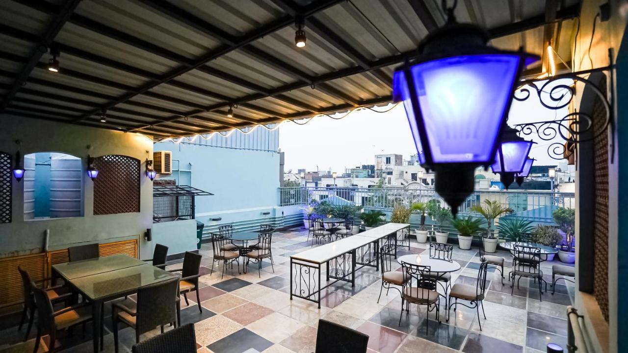 Hotel Pooja Palace New Delhi Exterior photo